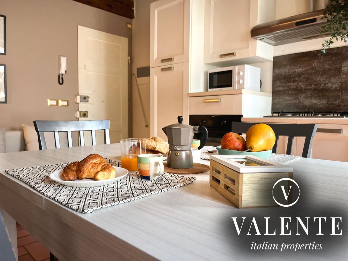 Via Ruga Degli Orlandi - Valente Italian Properties 페시아 외부 사진